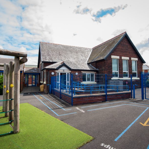 Martha H School External Martha H School External